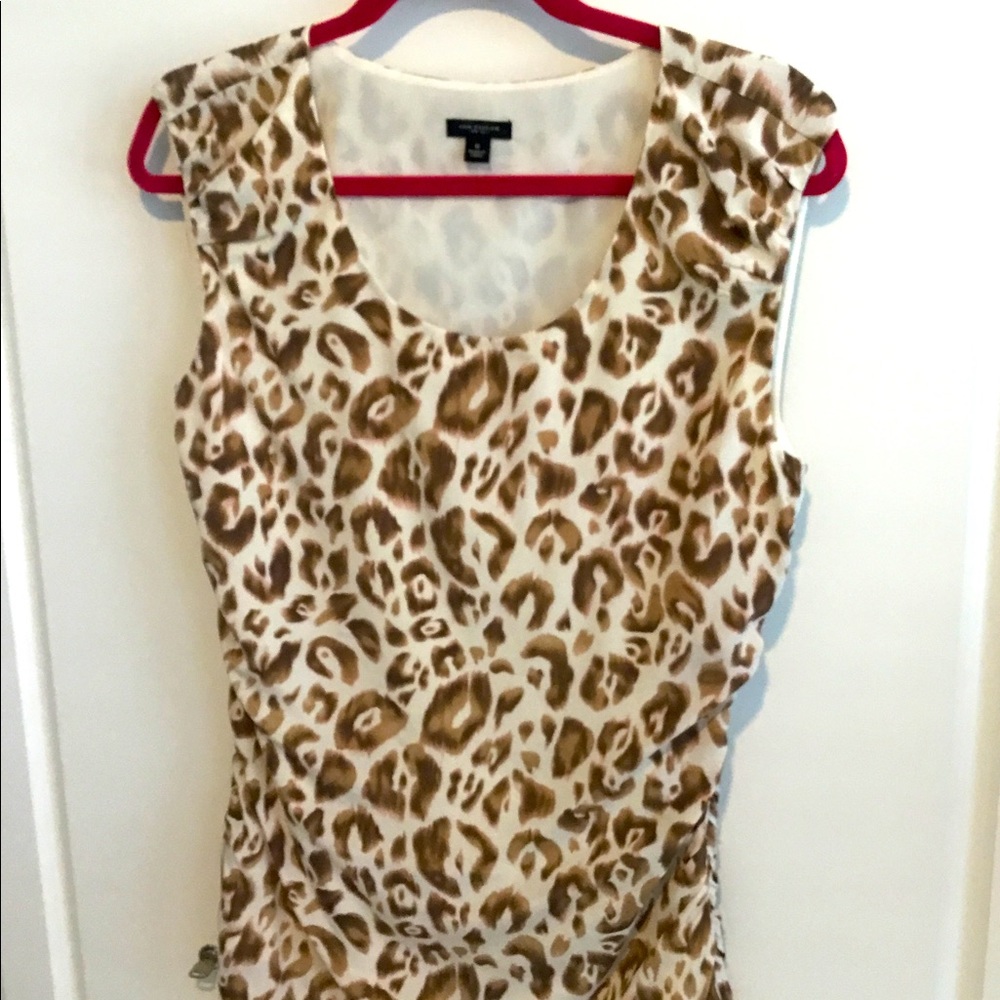 Sleeveless blouse
